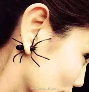 Creepy Black Spider Earring