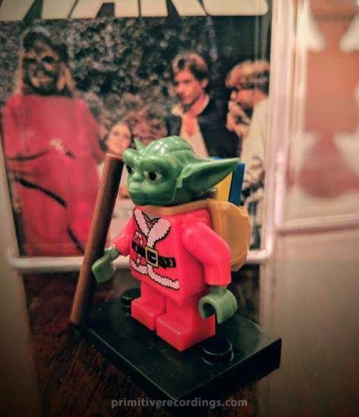 Custom Yoda Santa Minifigure