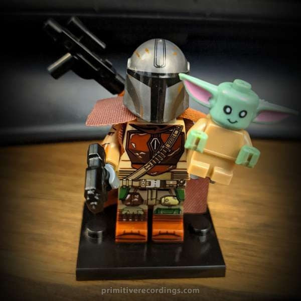 The Mandalorian and The Child Minifigure